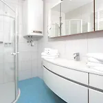 Valmari Seebungalows Apartmán *