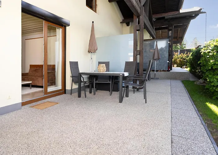 Valmari Seebungalows Apartament Faak am See