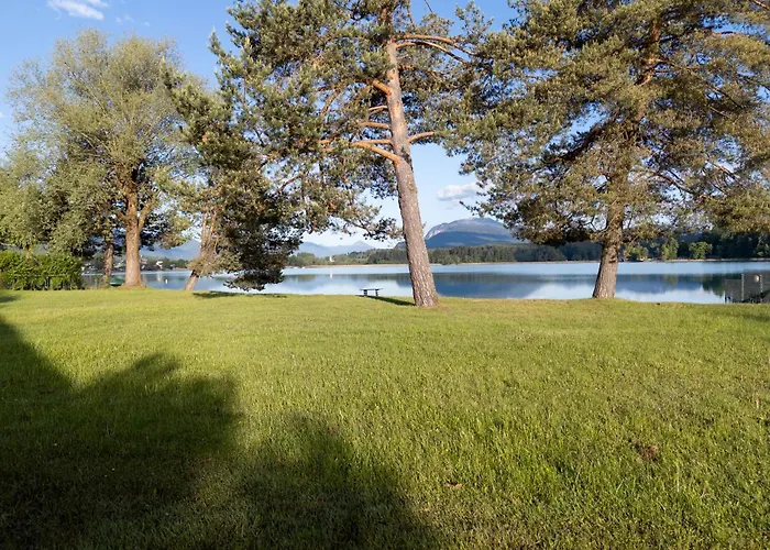 Valmari Seebungalows Apartament *